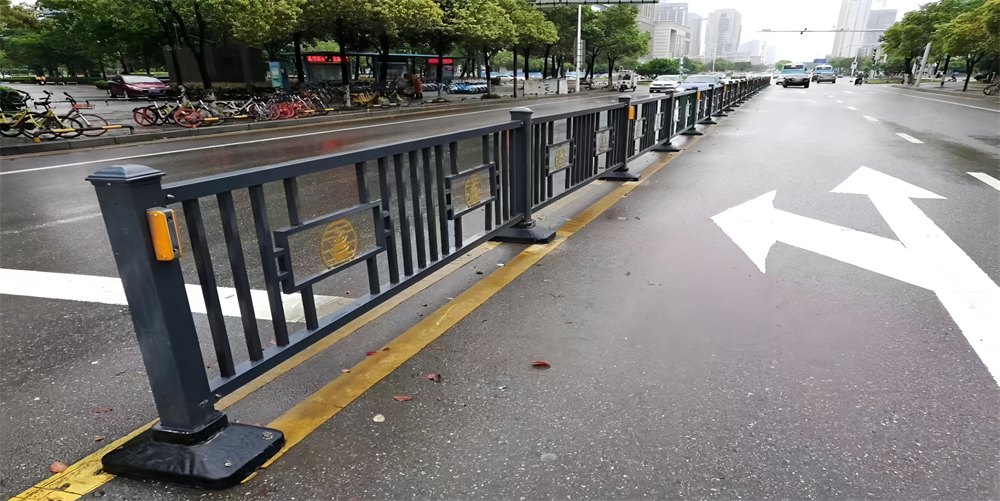 道路护栏01