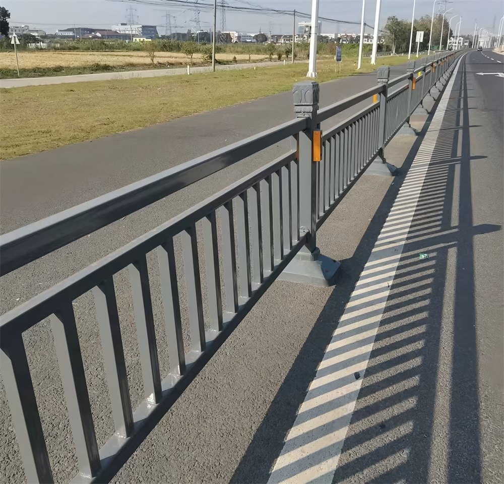 道路护栏25